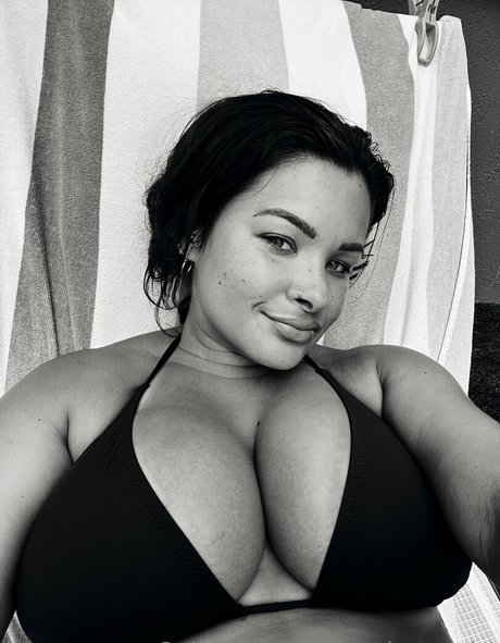 nobettertits onlyfans leaks