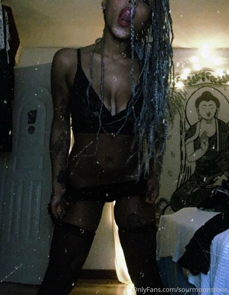 sourmoonstone onlyfans joi