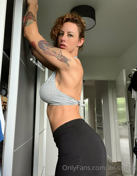 smilingdutchiefree onlyfans leak nude