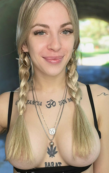 emmagarciaa only fans leak porn