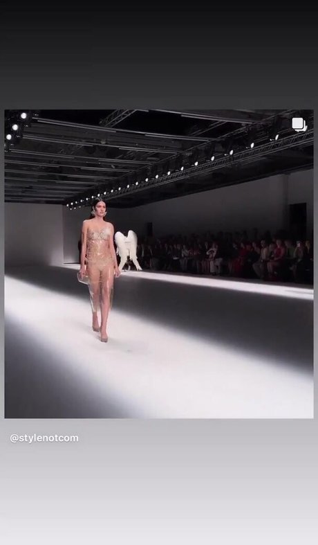 Amelia Gray Hamlin only fans content