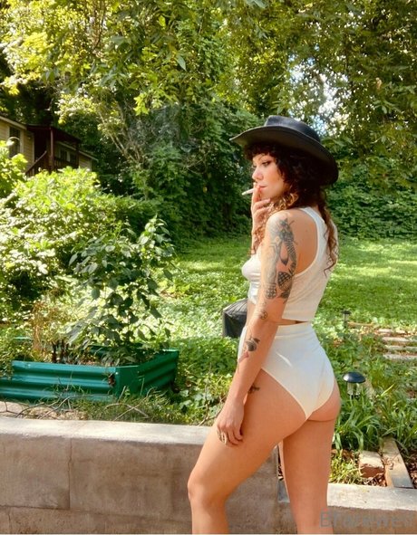 forwardfarewell onlyfans hot