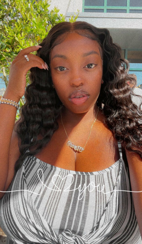 niyahrenee nude onlyfans leak