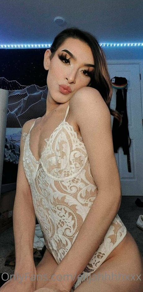 elijahhhhxxx nudes only fans