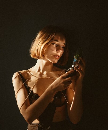 Julia Neyu nudes only fans