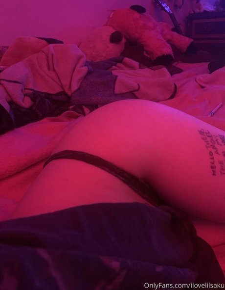 ilovelilsaku onlyfans nudes leaks