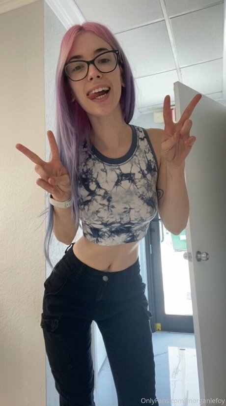 MorganLeFoy onlyfans strip