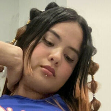 valen r001 onlyfans pics