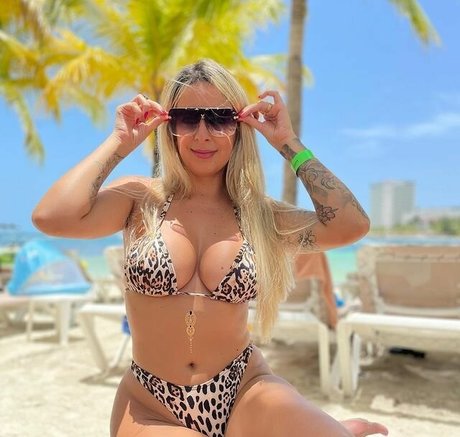 Joyce Gumiero onlyfans naked