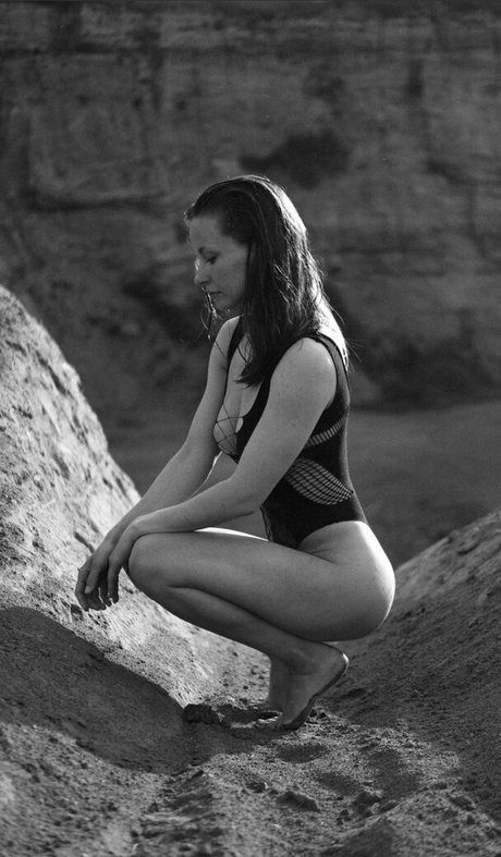 Toma Efremova onlyfans nude porn