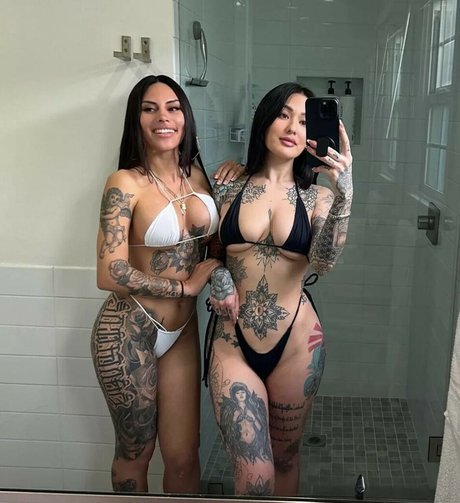 Taylor Roze onlyfans pics