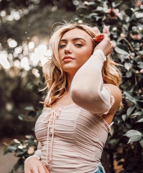 black pawg onlyfans perfect self-portrait