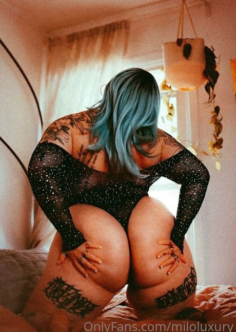 bbwgoddessmilo onlyfans striptease