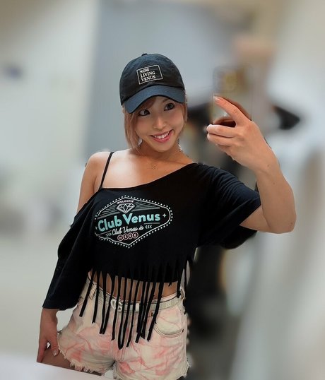 free asian onlyfans pornographic visuals