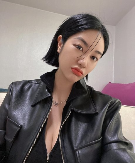 teen pussy onlyfans art naked photo