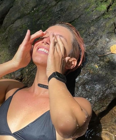 Bruna Linzmeyer only fans leak nude