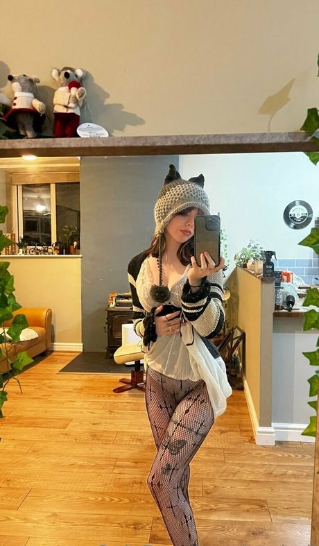 Zee Hell onlyfans mega