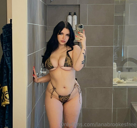 elsalovefree onlyfans leak free