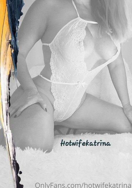 hotwifekatrinafree nude onlyfans leaks