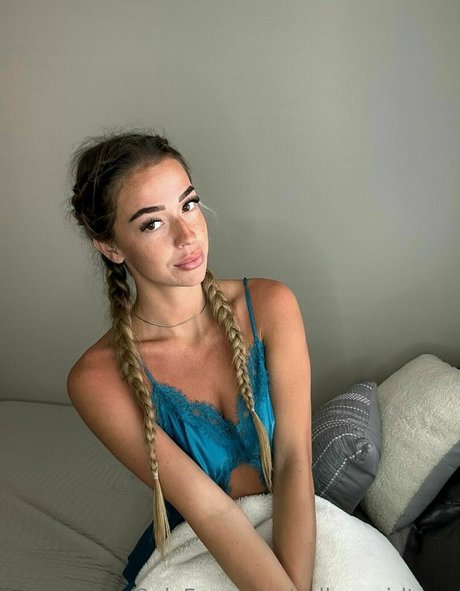 collegegirlteen only fans pic