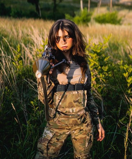 Lunchbaglujan naked onlyfans leaked