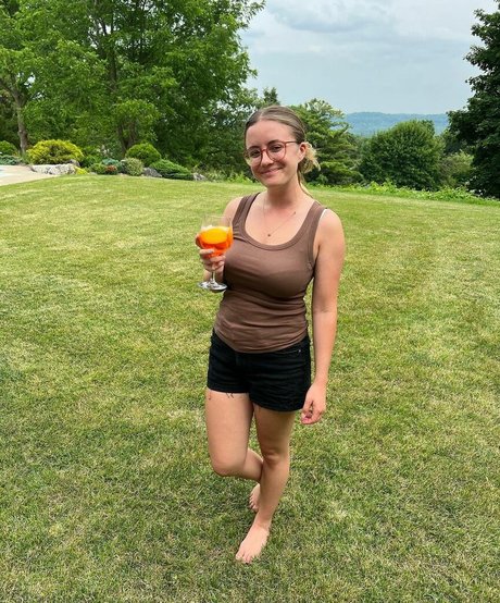 Adventures And Naps nude leak onlyfans