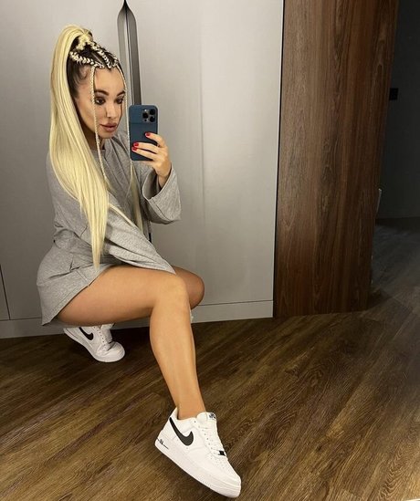 Anna Kostenko onlyfans pics leaked