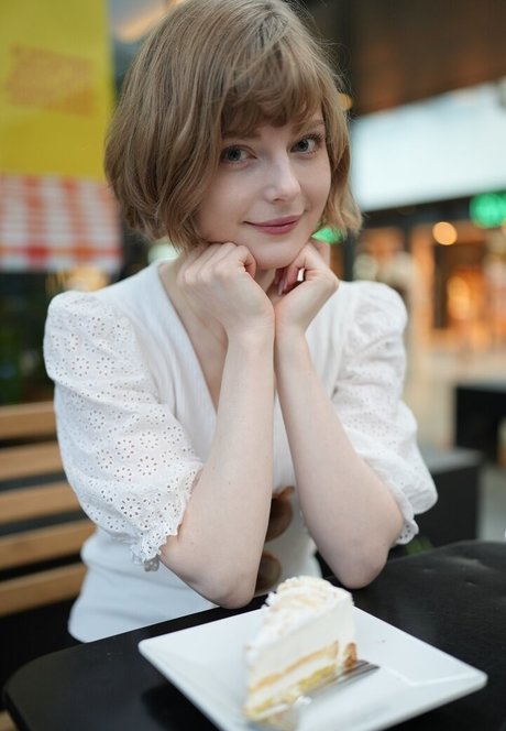 Ella Freya pics onlyfans