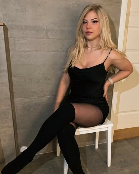 Majijej nude on onlyfans