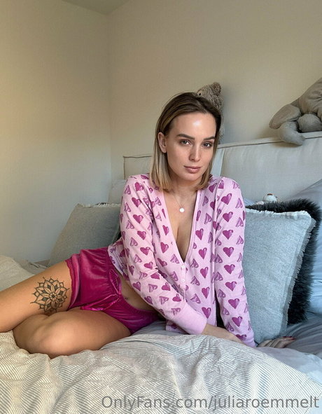 Julia Rommelt nude onlyfans leak