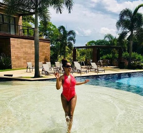 Valeria Valenssa  pics