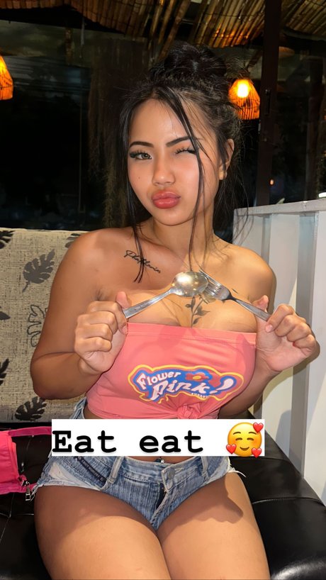 Praew Phatcharin onlyfans xxx