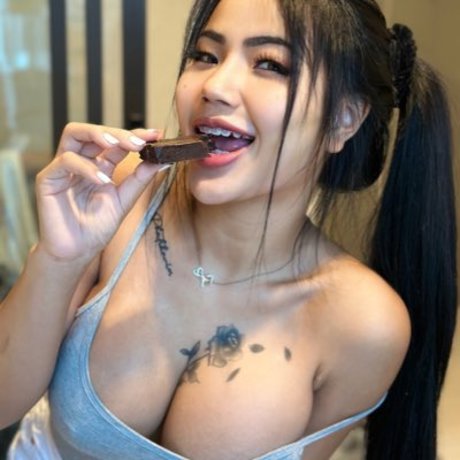 Praew Phatcharin nude leaks onlyfans