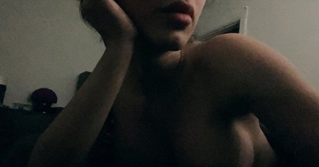 Arabella Kat onlyfans leak