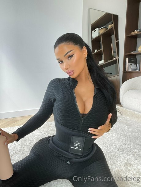 Adele grisoni onlyfans ass