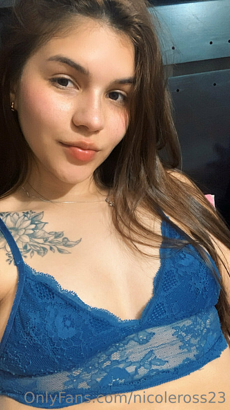 nicole ross 23 onlyfans sextape leak