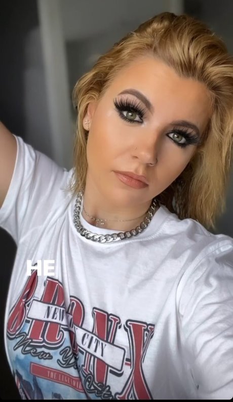 Megann22 onlyfans sextape