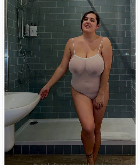 Cheryl Ann desnuda onlyfans