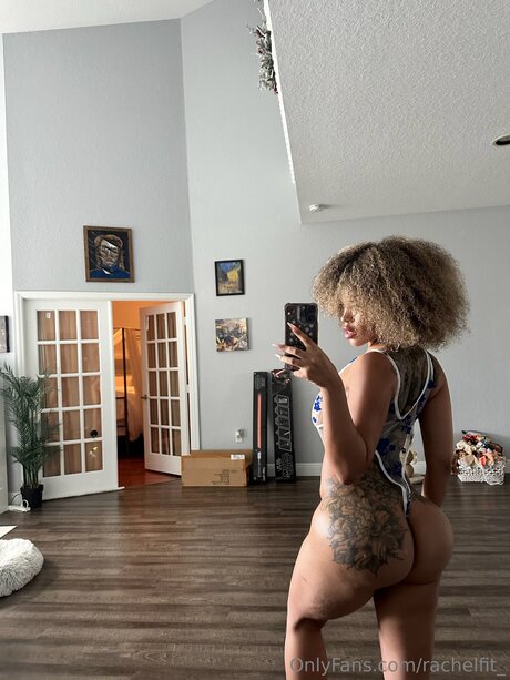 shemale milf onlyfans hot naked capture