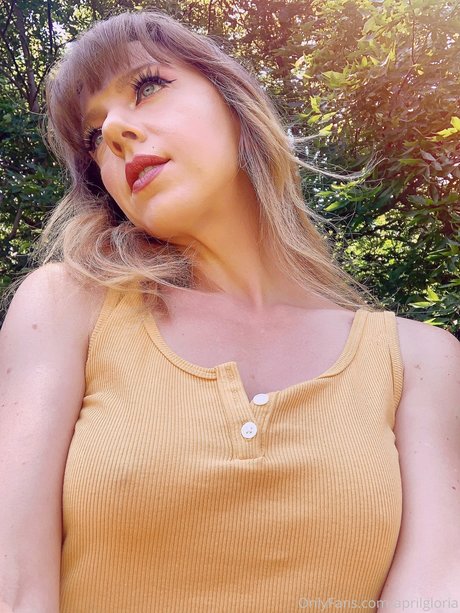 old onlyfans beautiful porn photo