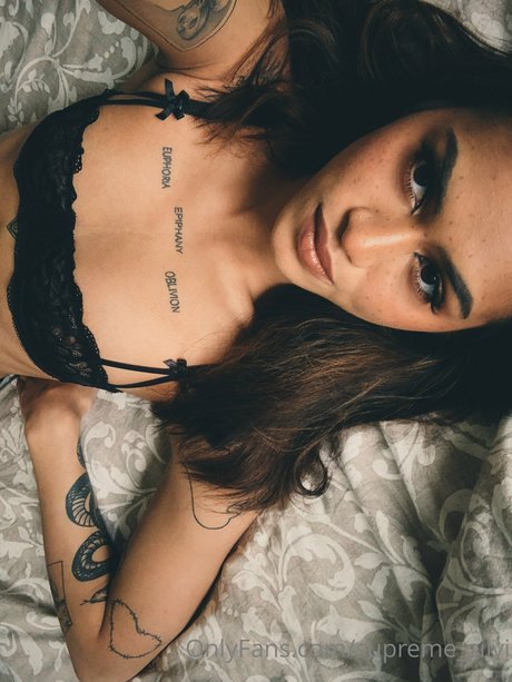 supreme silvi onlyfans sex