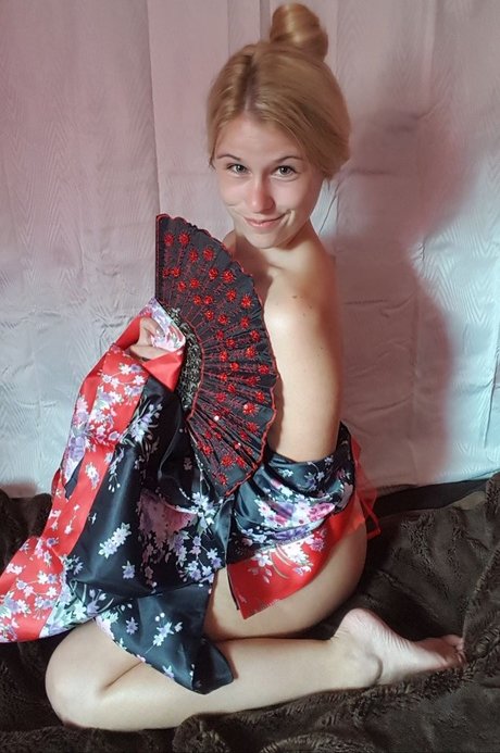 cfnm onlyfans xxx self-portrait