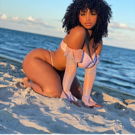 Kathryn Celestre nude onlyfans