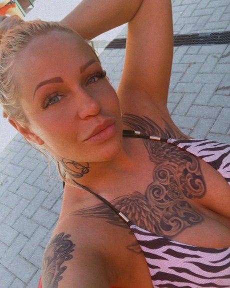 pekarvivi onlyfans exposed