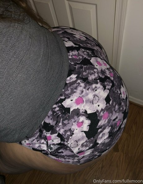 fullxmoon onlyfans posts