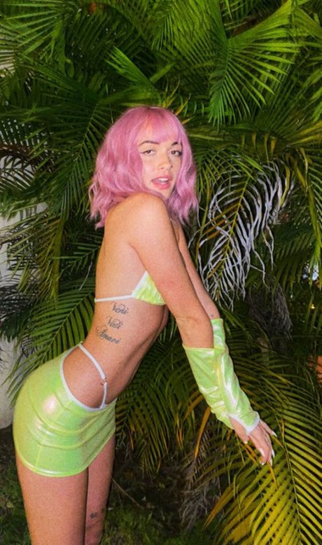 GODDESS LENA onlyfans leak ass