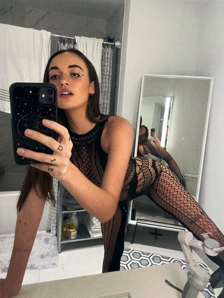 GODDESS LENA onlyfans pics nude