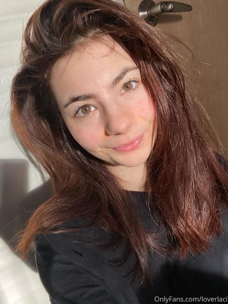 LoverLaci onlyfans nude tits