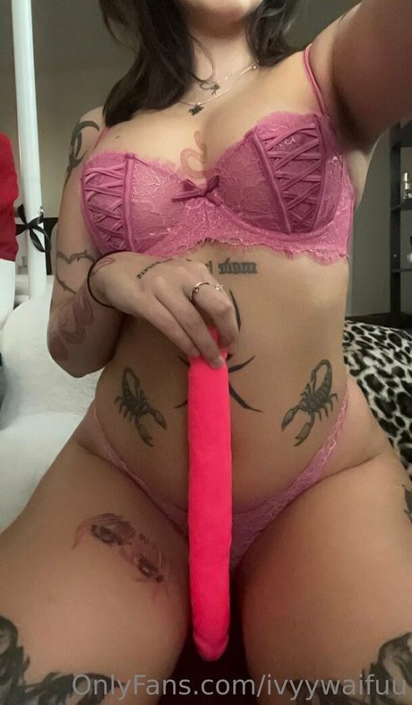 Ivyywaifuu onlyfans picture