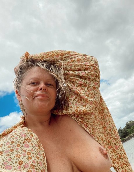 Tallulah Moon_ onlyfans content